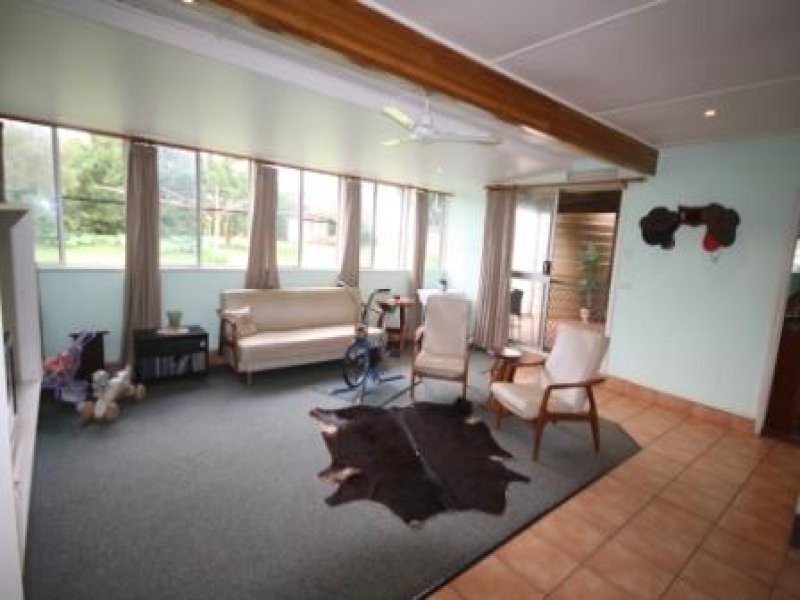 90 Merediths  Road, Mundubbera QLD 4626