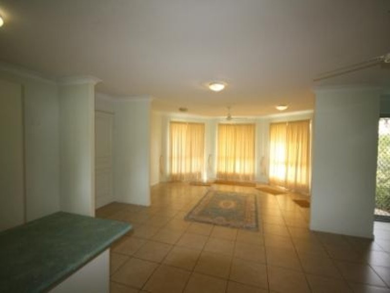 13 Willson Avenue, Mundubbera QLD 4626