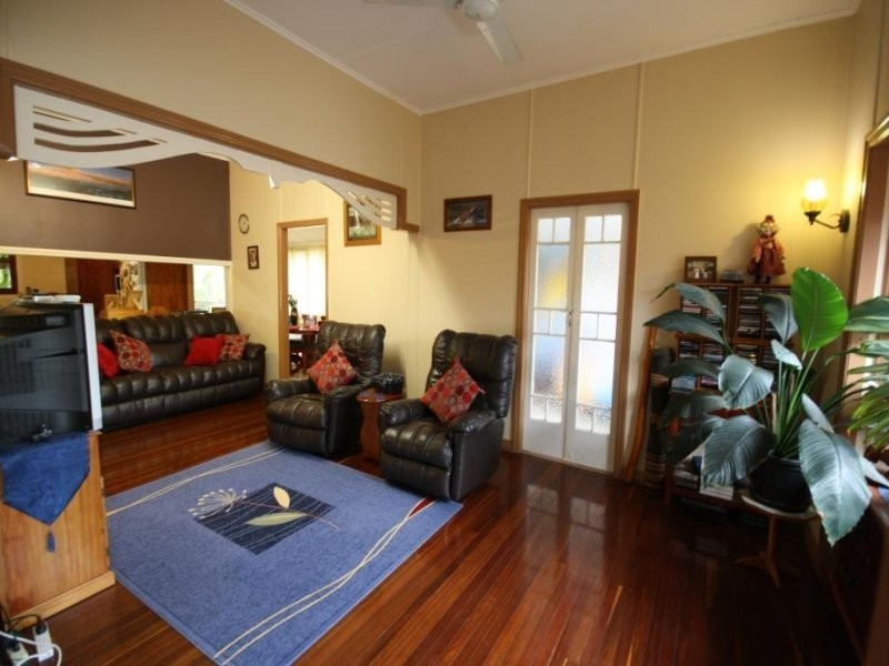 22 Meson Street, Gayndah QLD 4625