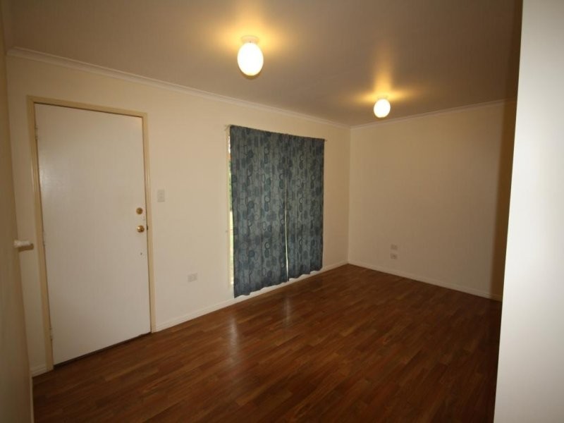 4 Les Baker Street, Gayndah QLD 4625