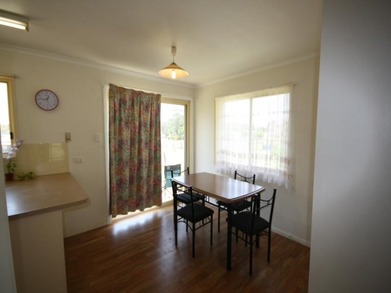 4 Les Baker Street, Gayndah QLD 4625