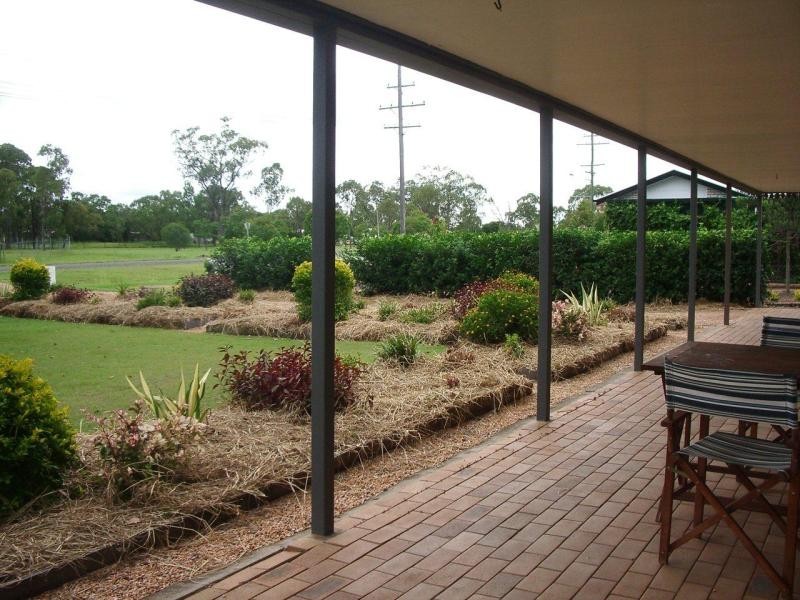 39 Arthur Street, Gayndah QLD 4625