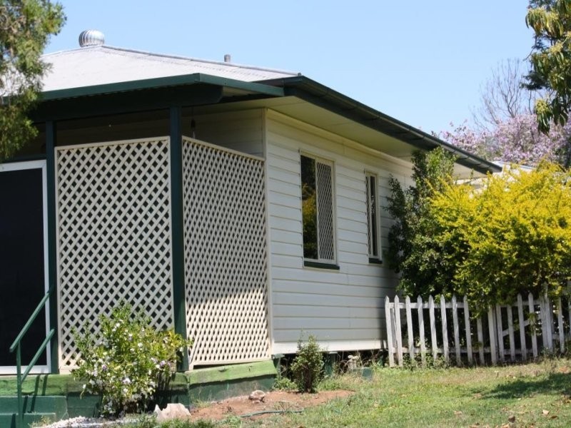 80 Moreton Street, Eidsvold QLD 4627