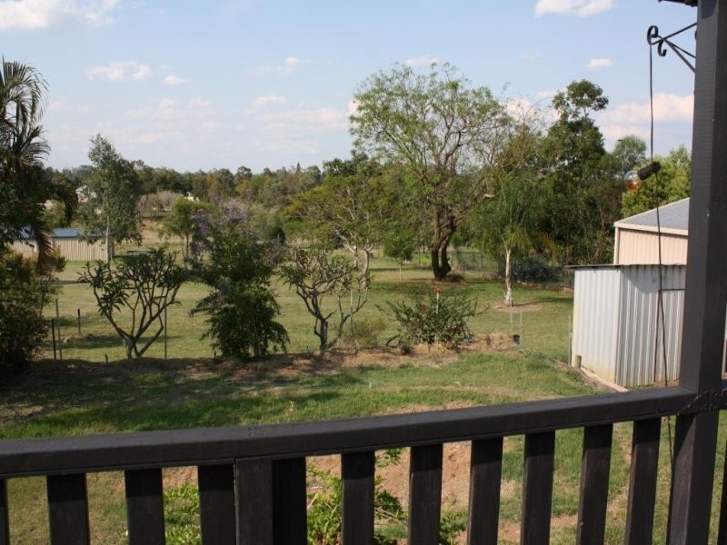81 Porter Street, Gayndah QLD 4625