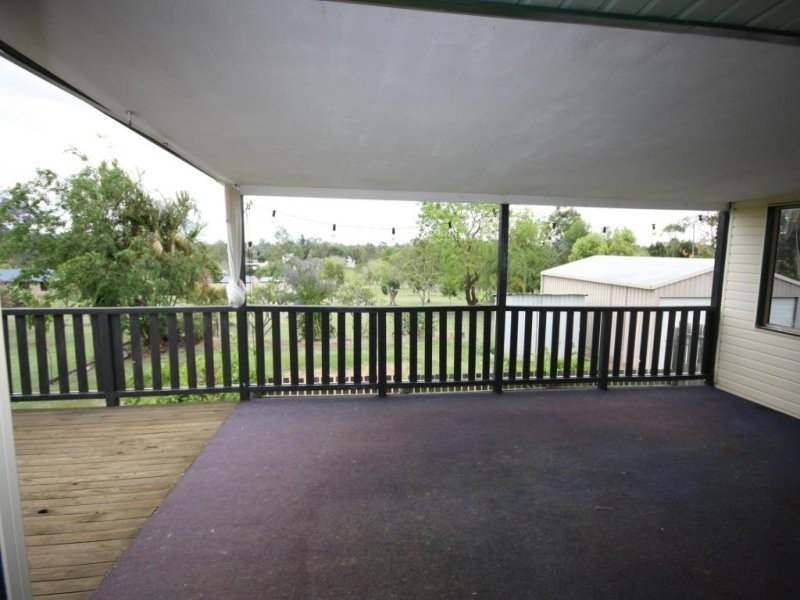 81 Porter Street, Gayndah QLD 4625