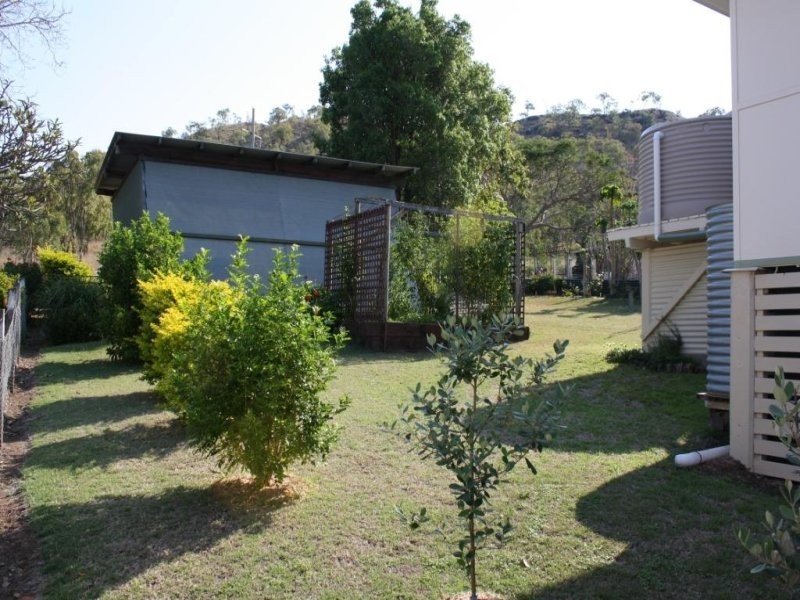 96 Porter Street, Gayndah QLD 4625