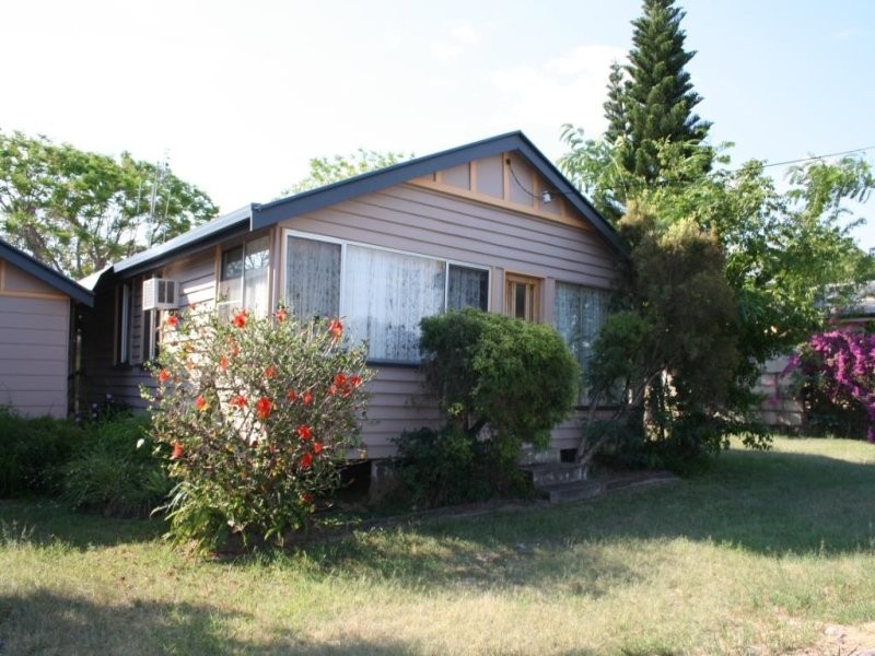 15 Bridge Street, Gayndah QLD 4625