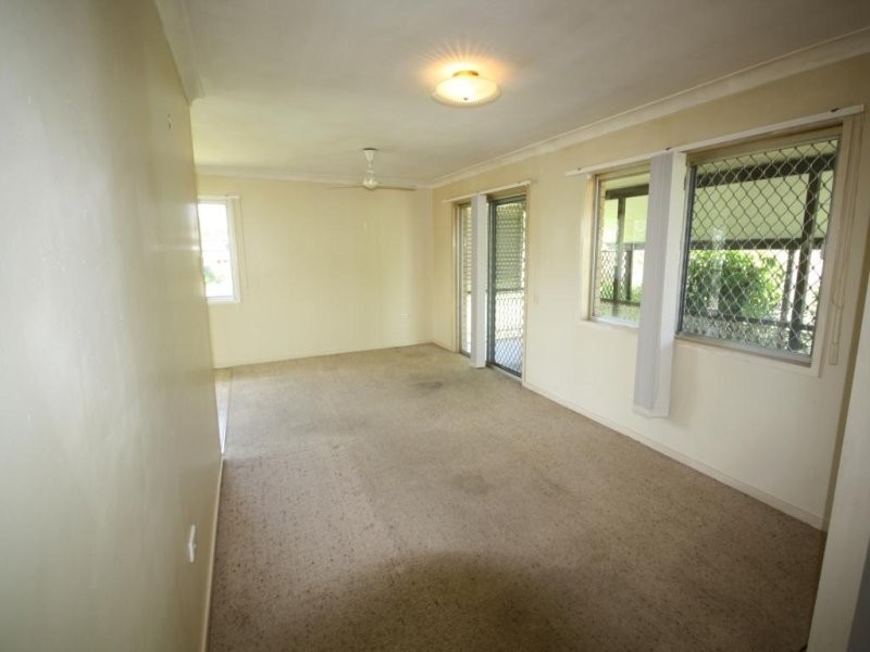 37 Porter Street, Gayndah QLD 4625