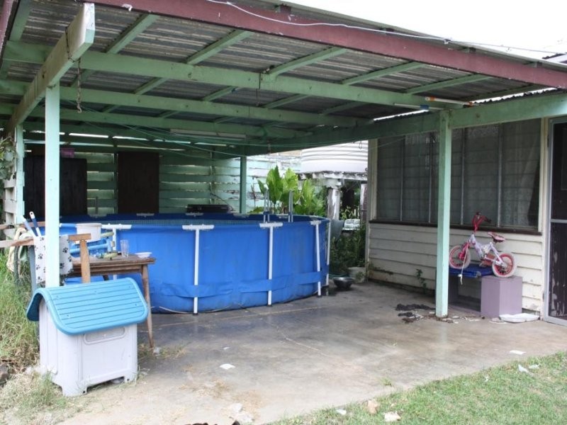 12 Oak Street, Mulgildie QLD 4630