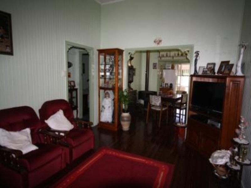 18440 Burnett Highway, Binjour QLD 4625