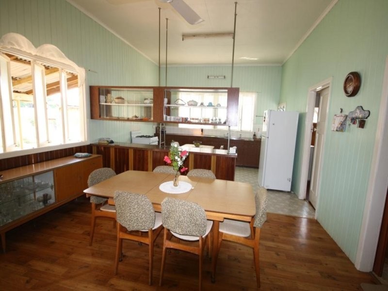 60 Moreton Street, Eidsvold QLD 4627