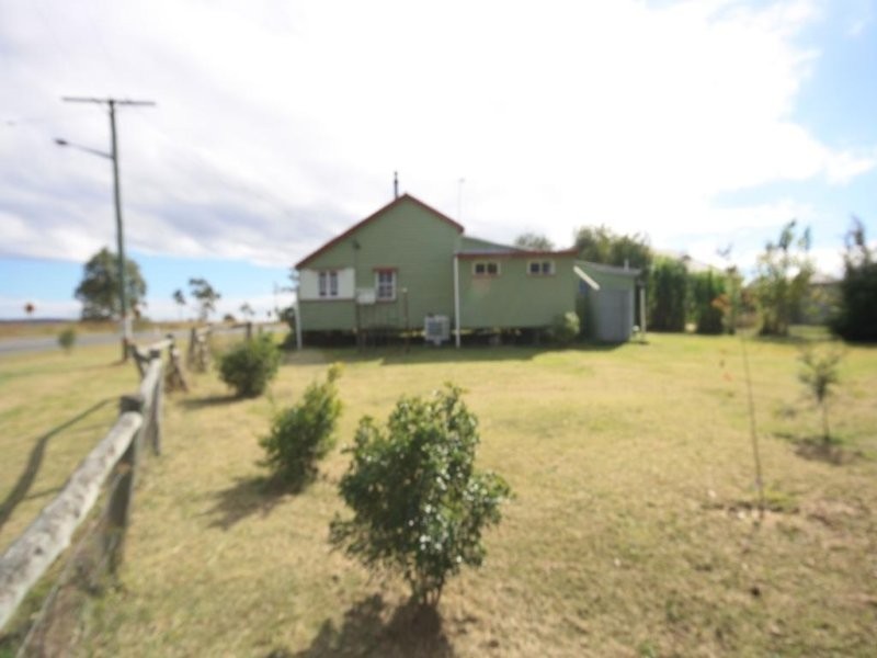 12 Wattle Street, Mulgildie QLD 4630