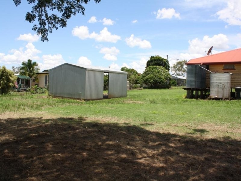 66 Barrow Street, Gayndah QLD 4625
