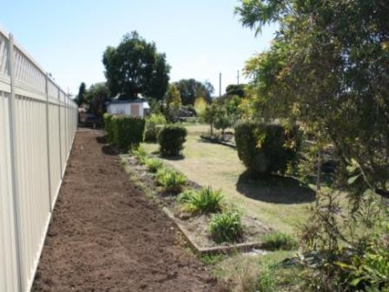 27 Landy Street, Mundubbera QLD 4626