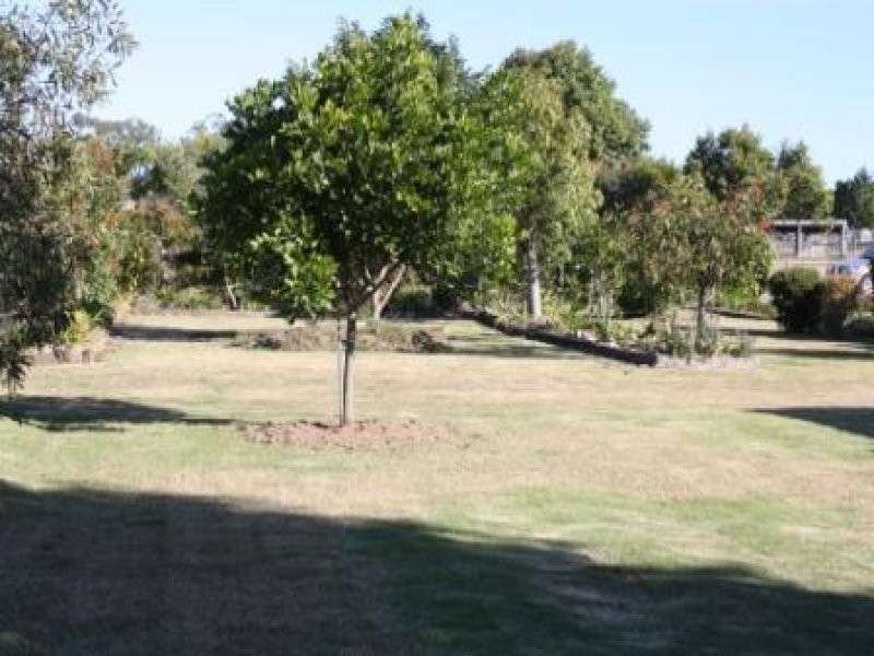 27 Landy Street, Mundubbera QLD 4626