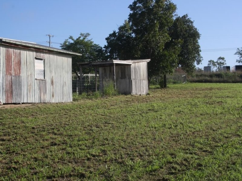 4 Gertrude Street, Gayndah QLD 4625