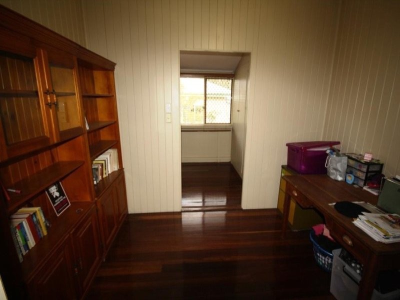 26 Simon Street, Gayndah QLD 4625
