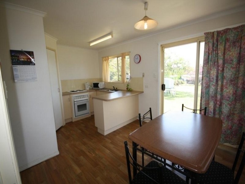 4 Les Baker Street, Gayndah QLD 4625