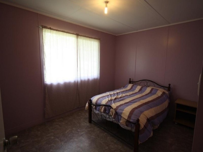 7 Station Street, Gayndah QLD 4625