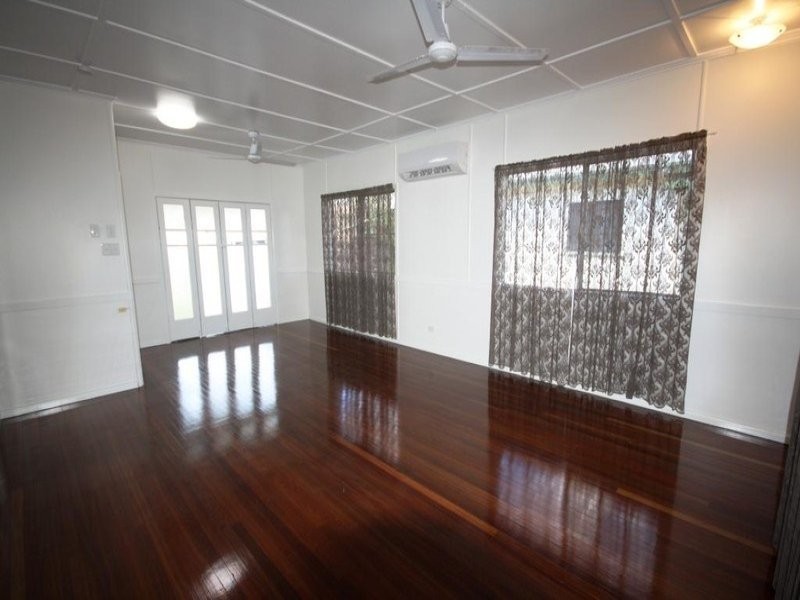 41  Bouverie Street, Mundubbera QLD 4626