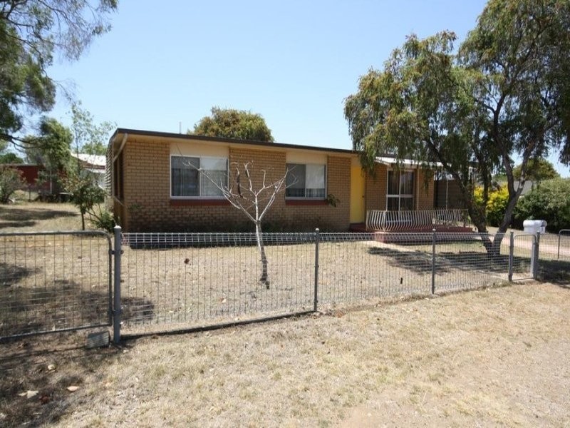 3 Ryan Avenue, Mundubbera QLD 4626