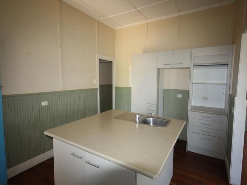 33 Golden Spur Street, Eidsvold QLD 4627