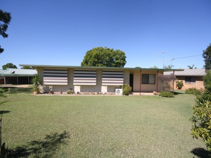 37 Elizabeth Street, Mundubbera QLD 4626