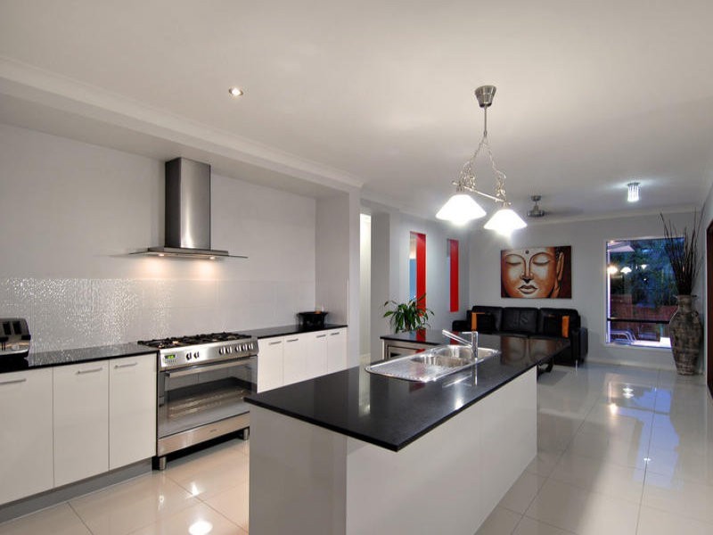 20A Princeton Street, Kenmore QLD 4069