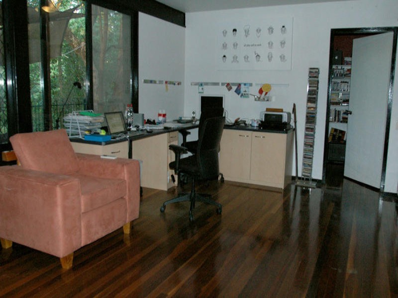 63 Twilight Street, Kenmore QLD 4069