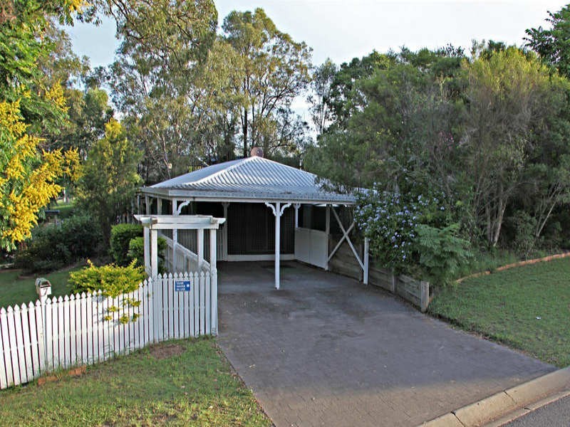 7 Bundoora Drive, Karana Downs QLD 4306