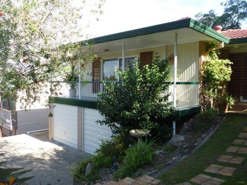 69 Gem Road, Kenmore QLD 4069