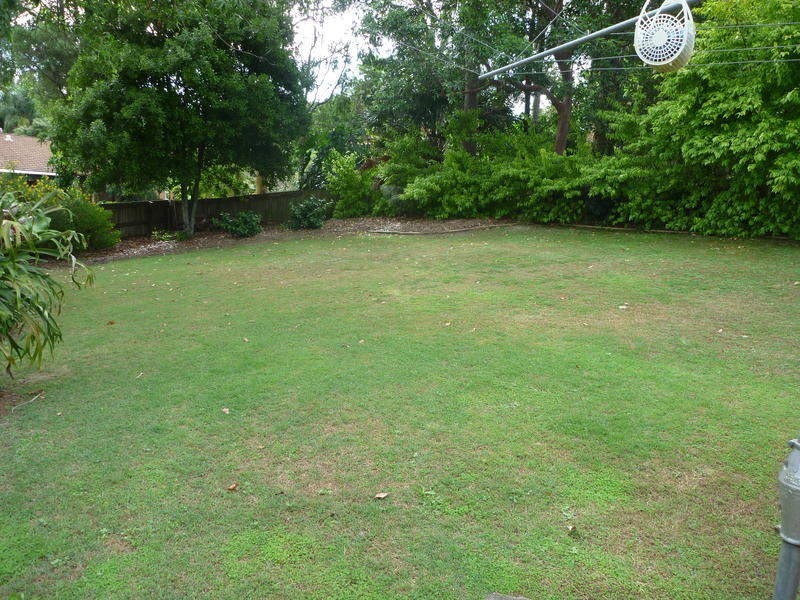 69 Gem Road, Kenmore QLD 4069