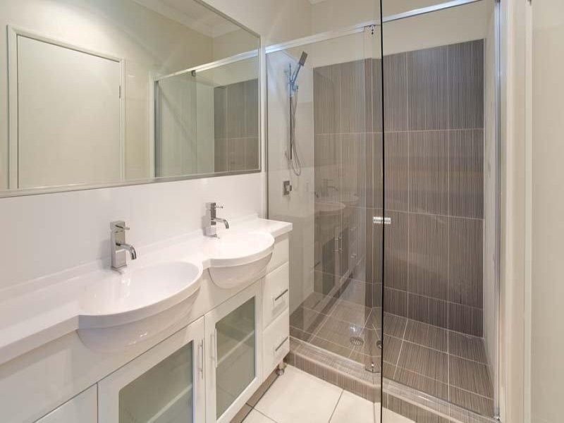 11 Grand Canyon Drive, Springfield Lakes QLD 4300