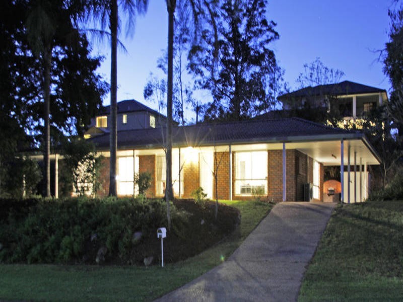 25 Wyndarra Street, Kenmore QLD 4069