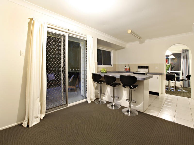 25 Wyndarra Street, Kenmore QLD 4069