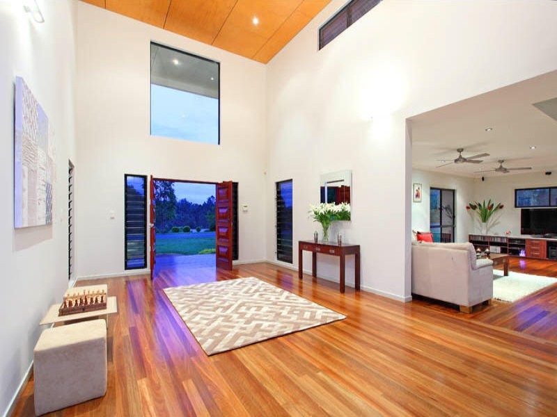 16 Osna Place, Pullenvale QLD 4069
