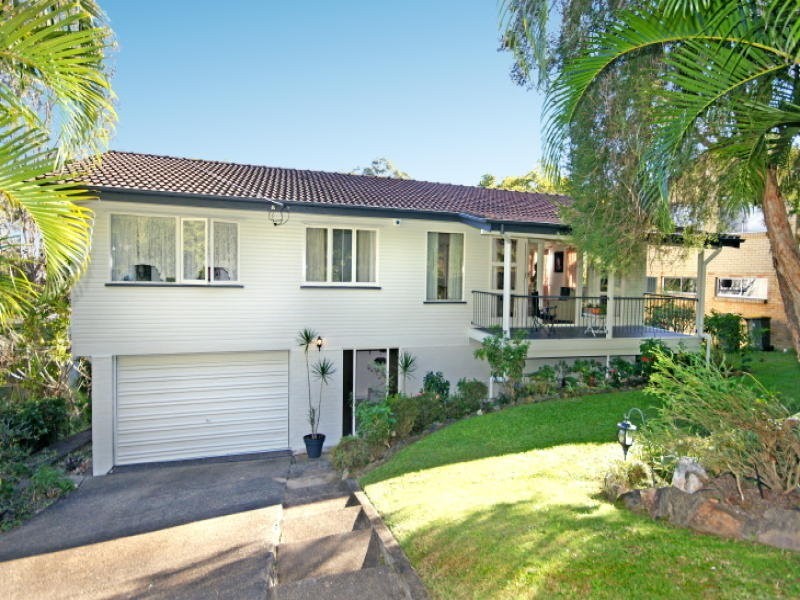 16 Byambee Street, Kenmore QLD 4069