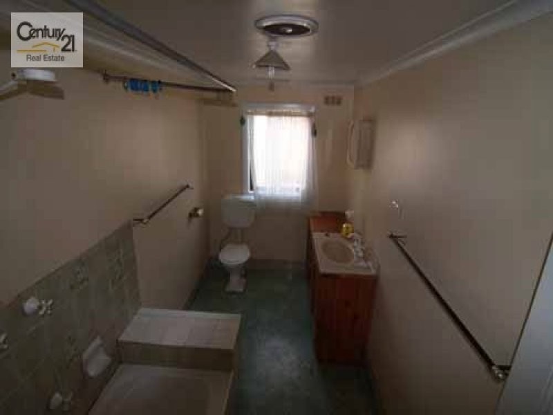 24 Fawcett Road, Glen Innes NSW 2370