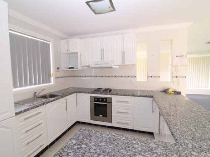 419 Grey Street, Glen Innes NSW 2370