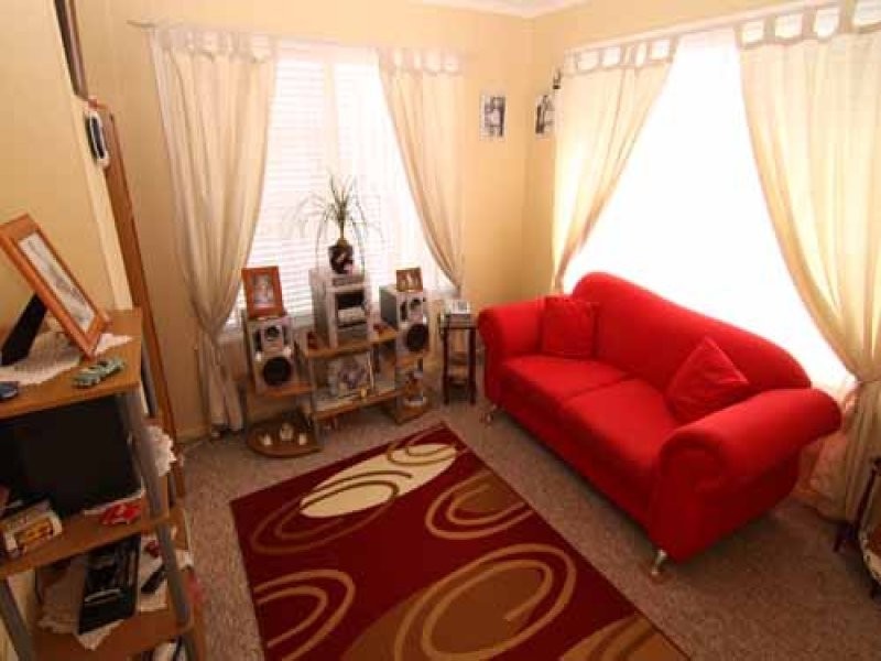 99 Coronation, Glen Innes NSW 2370