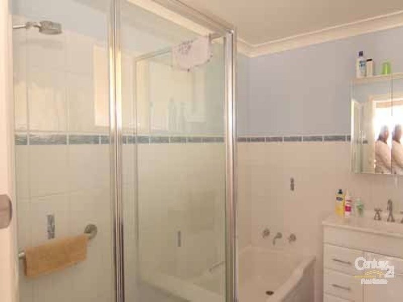 87 Oliver Street, Glen Innes NSW 2370
