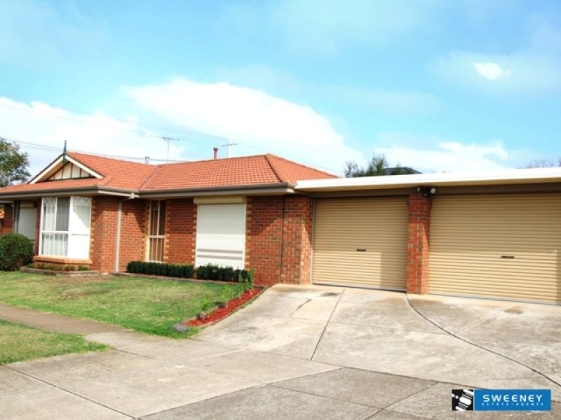 4 Gunnawarra Road, Kurunjang VIC 3337