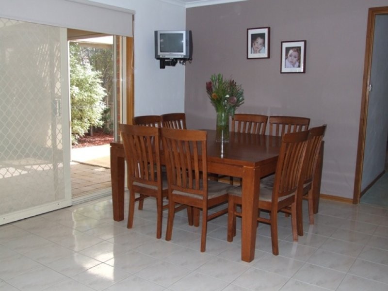 4 Gunnawarra Road, Kurunjang VIC 3337