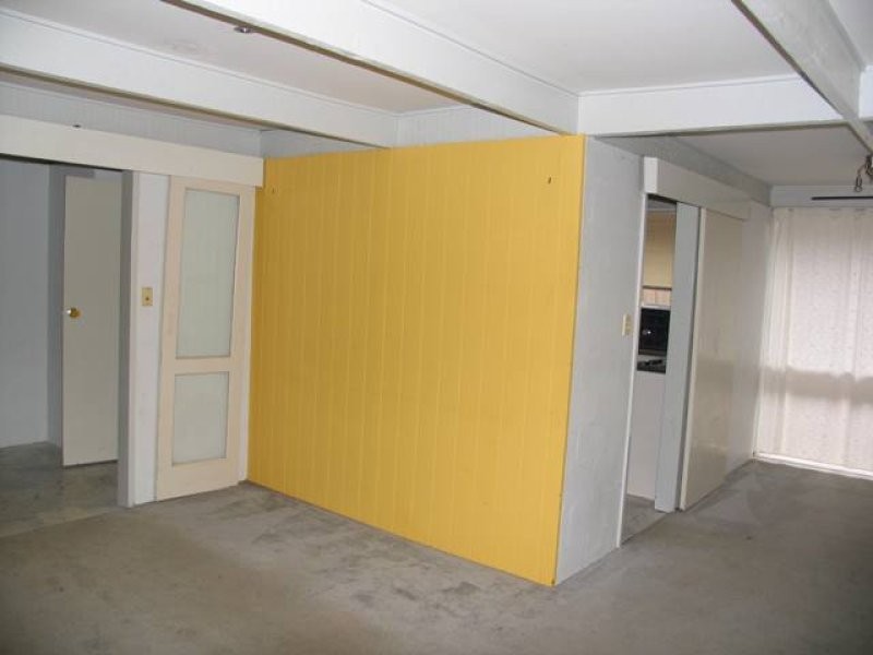 6 David Street, Melton South VIC 3338