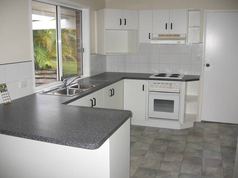 42 Hooper Crescent, Tewantin QLD 4565