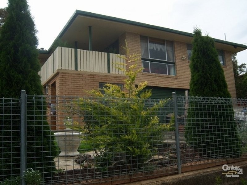 5 Bates Avenue, Glen Innes NSW 2370