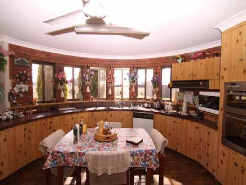 15 Stonehenge Road, Glen Innes NSW 2370