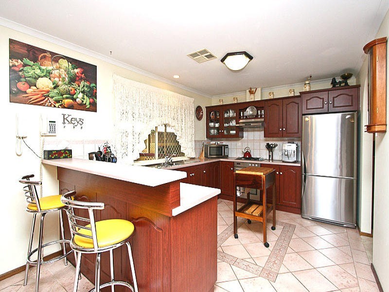 8 Coley Place, Greenwith SA 5125