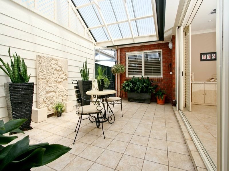 11 Egret Street, Mawson Lakes SA 5095