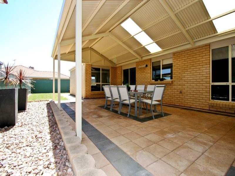 72 Applecross Drive, Blakeview SA 5114